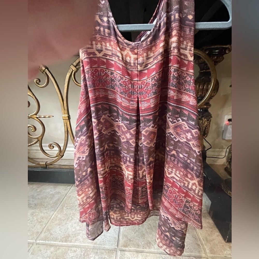 Versatile Aztecasplit Tank Blouse! - image 1